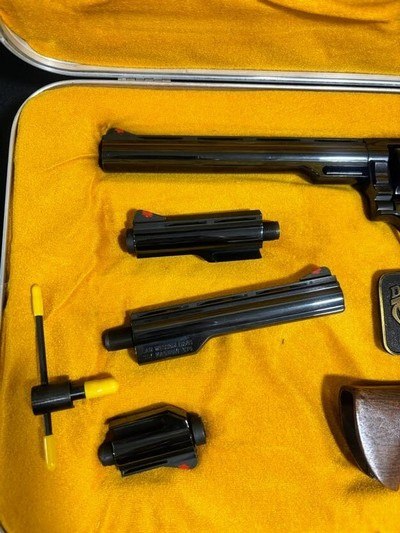 Dan Wesson Model 15-2 Pistol Pack – .357 Magnum - Image 3 of 15