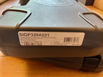 Sig Sauer LE P320 X Carry Tactical Package | 9mm | FDE + Black Grip Bundle | 2 Magpul AMAGs - Image 8 of 8