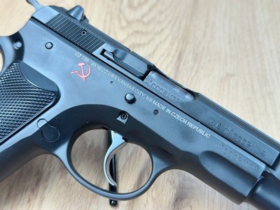 CZ 75 B Cold War Commermorative Edition 9mm from 2016 | Rare 1 of 999 | 4.6