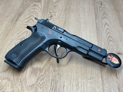 CZ 75 B Cold War Commermorative Edition 9mm from 2016 | Rare 1 of 999 | 4.6