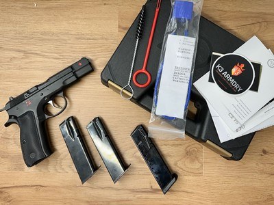CZ 75 B Cold War Commermorative Edition 9mm from 2016 | Rare 1 of 999 | 4.6