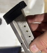 Smith & Wesson M&P 40 Shield Pistol - Image 3 of 6