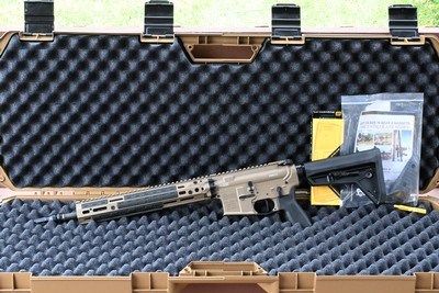 DANIEL DEFENSE M4A1 RISIII FDE 223/5.56 - Image 3 of 4