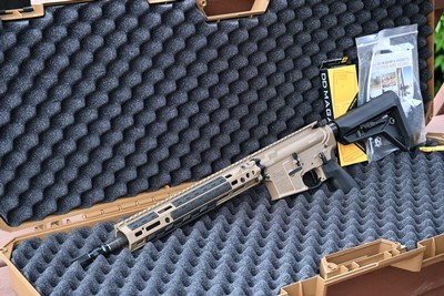 DANIEL DEFENSE M4A1 RISIII FDE 223/5.56 - Image 4 of 4