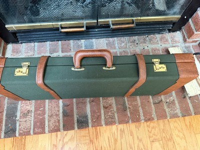 SKB Model 585 Angelo Bee Limited Edition 12ga O/U - Image 10 of 10