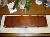 Vintage English Oak And Leather Shotgun Case - 4 of 9
