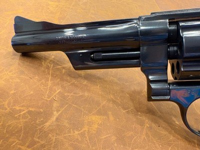 Smith & Wesson 27-3 FBI commemorative W/case and factory paperwork Mint! - Image 18 of 19