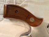 Smith & Wesson - Image 10 of 13