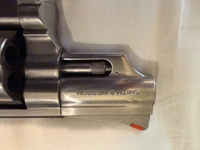 Smith & Wesson - Image 8 of 13