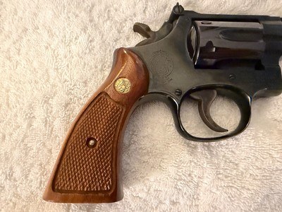 Smith & Wesson Model K-22 model 17 22 - Image 4 of 14