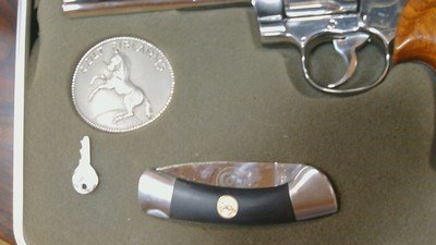 colt double diamond revolver .357 - Image 3 of 5