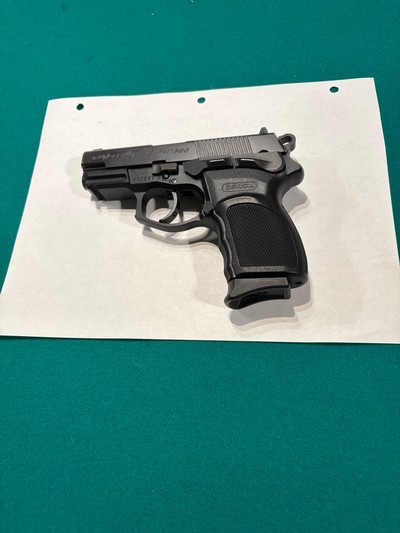 Bersa Thunder Ultra Compact Pro .40 cal - Image 1 of 7