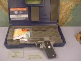 COLT GOLD CUP NATIONAL MATCH
STAINLESS STEEL 45 ACP
- 2 of 13