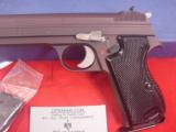 SIG P-210 -2
9MM
MADE IN SWITZERLAND
IN 1982
- 5 of 16
