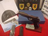 SIG P-210 -2
9MM
MADE IN SWITZERLAND
IN 1982
- 2 of 16