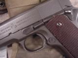 COLT 1911 AI US ARMY 1943
RIG
- 8 of 14