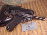 LUGER BLACK WIDOW MAUSER BYF 42
9MM
GERMAN MILITARY WWII
- 11 of 14