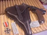 LUGER MAUSER BANNER POLICE 1941 WITH HOLSTER
9MM - 15 of 20