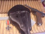 LUGER MAUSER BANNER POLICE 1941 WITH HOLSTER
9MM - 18 of 20