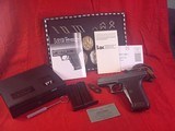 HECKLER & KOCH P7 E MODEL
9 MM STERLING VA - 2 of 20