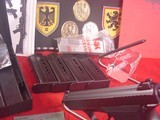 HECKLER & KOCH P7 M13
9 MM - 4 of 19