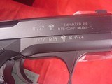 HECKLER & KOCH P7 M13
9 MM - 13 of 19