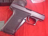 HECKLER & KOCH P7 M13
9 MM - 6 of 19
