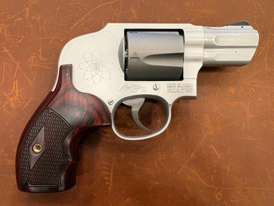 Smith & Wesson Model 296 AirLite TI - Image 2 of 15
