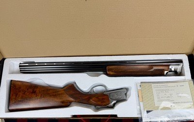 Browning B25B2G Skeet NOS NIB Signed Engraving by C. Perfido - Image 5 of 15