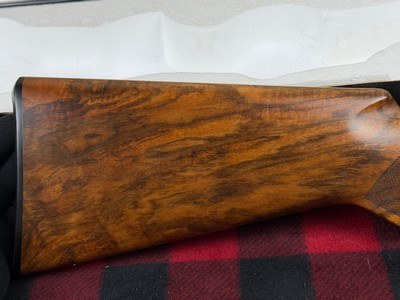 Browning B25B2G Skeet NOS NIB Signed Engraving by C. Perfido - Image 7 of 15