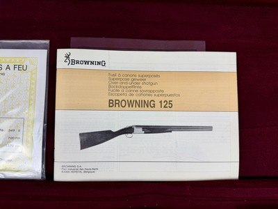 New in Case, NOS Browning B125 hand engraved by J.M.Debrus - Image 14 of 15