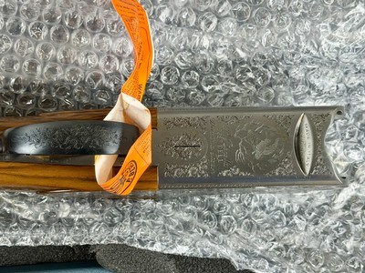 NIB Beretta 687EELL Diamond Pigeon Field Grade in no longer catalogued 26