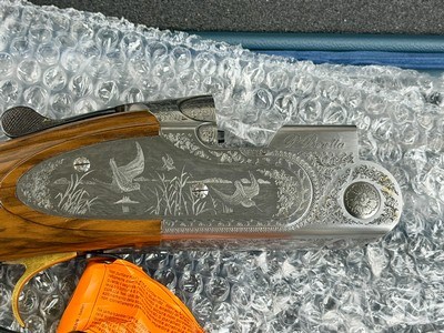 NIB Beretta 687EELL Diamond Pigeon Field Grade in no longer catalogued 26