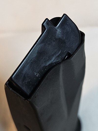 New Old Stock (NOS) Browning Factory BDM 9mm 15-Round Magazine - L.E. Marked, ORIGINAL Package - Image 8 of 10