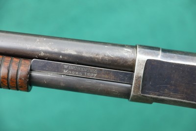 Winchester solid frame 1897 Riot Gun 12ga 20