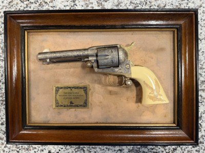 John Wayne Western Commemorative .45 Single Action ReplicaFranklin Mint Shadowbox Dixplay