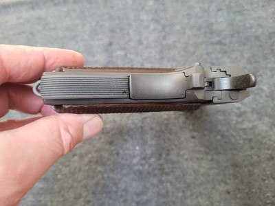 Colt 1911A1 - Image 4 of 11