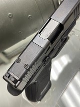 Glock 19 GEN6 - Image 2 of 7