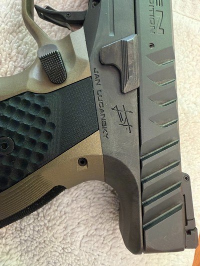 Laugo Arms Alien Signature Edition #125/500 - Full Kit - 9mm - Image 14 of 15