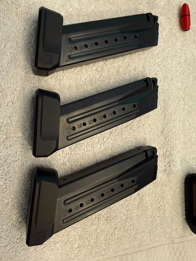 Laugo Arms Alien Signature Edition #125/500 - Full Kit - 9mm - Image 4 of 15