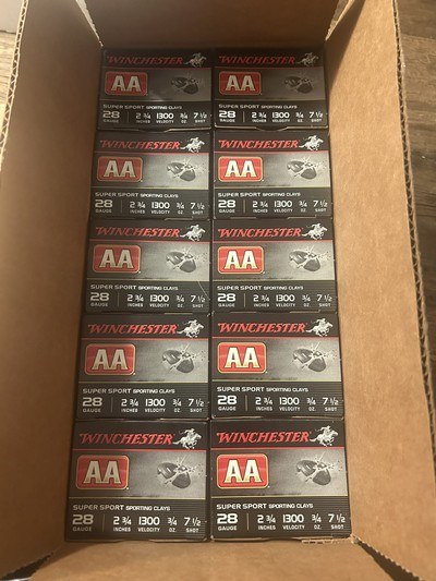 28 GA 2 3/4in Winchester AA Super Sport 3/4oz 7 1/2 Shot - Image 1 of 3