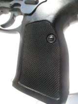 Like new WALTHER P5 semi-auto pistol cal 9mm Para - 9 of 15