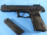 Rare, like new HECKLER & KOCH P9S "Sport Group I" 9mm Para, 5.5" Barrel w. Weight, 2 xtra Mags, in Walnut Burl carrying case - 11 of 15