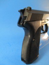 WALTHER P5, cal 9mm Para, Semi-auto Pistol, w Original box, Manual, Target, Paper in excellent condition - 11 of 14