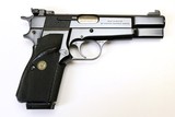 Excellent BROWNING Hi-Power, Belgium-made, 9mm, Target Sight, Polished Blue Finish pistol - 8 of 15