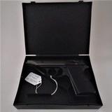 Excellent, 1987 made WALTER PP cal 9mmk (.380ACP) pistol, steel frame, deep blue, in original box - 2 of 11