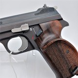 Excellent Swiss-made SIG P210-6 pistol, cal 9mm Para, with original grips, box, factory target, manual & holster - 5 of 15