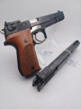 Very rare, in mint condition 9mm WALTHER P88 “Champion” Target Pistol with .22LR Conversion System - 10 of 12