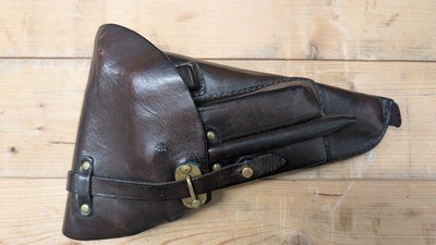 Swedish Husqvarna M/40 – Lahti L35 9mm – Pristine Condition – All Matching Numbers – Complete Rig with Original Holster - Image 2 of 10