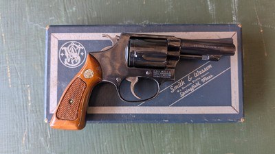 Smith & Wesson Model 36 “Chief’s Special”–RARE 3 Inch Barrel – Box & Original Sale Papers - Image 1 of 11